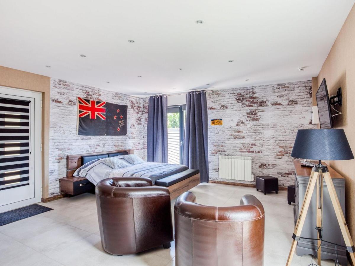 Cosy Apartment In Eperlecques With Fireplace Buitenkant foto