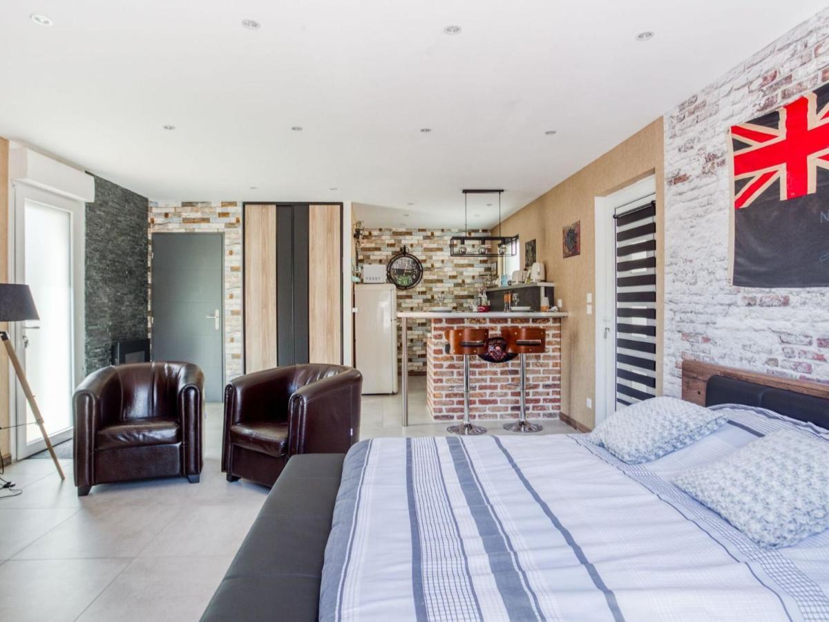 Cosy Apartment In Eperlecques With Fireplace Kamer foto