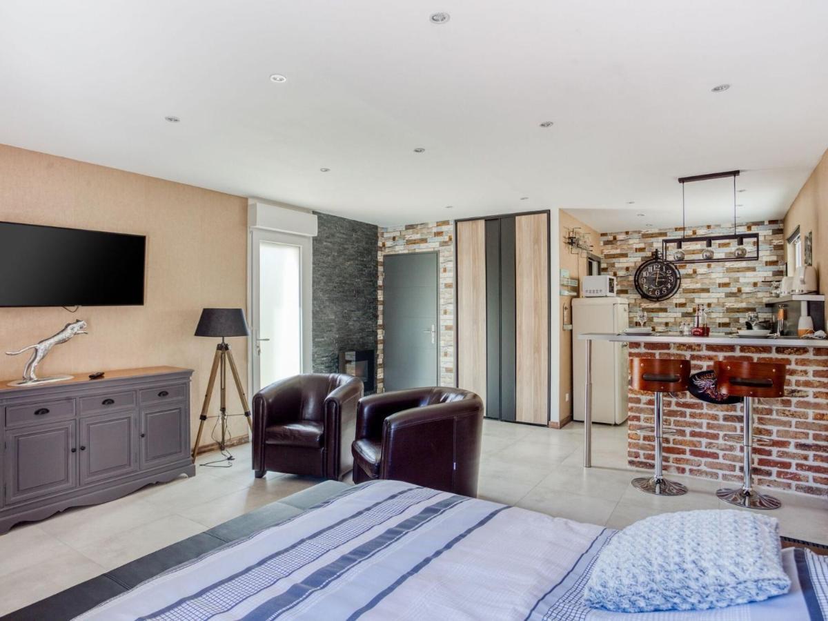Cosy Apartment In Eperlecques With Fireplace Kamer foto